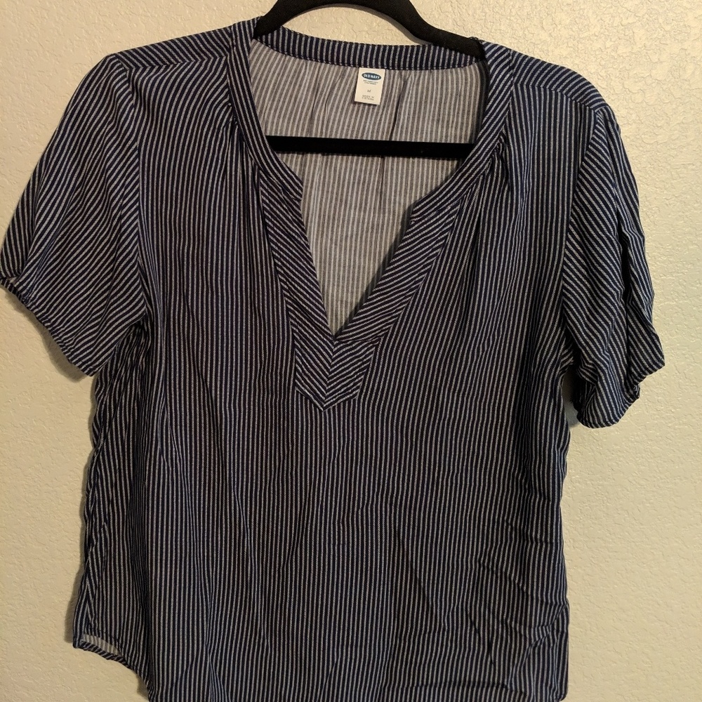 Relaxed Split-Neck Georgette Blouse